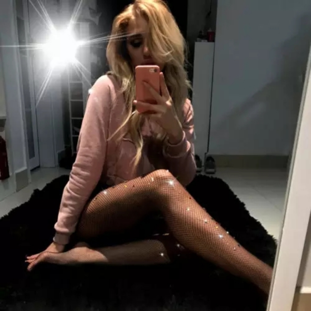 Ladies Black hallow out mesh pantyhose one size - Picture 2 of 3